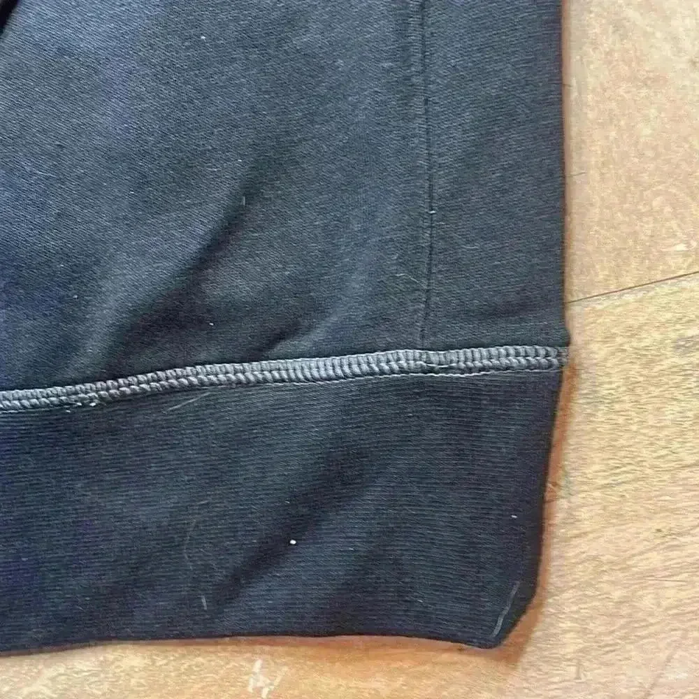 Nike hoodie, black with white lettering size Medium, perfect condition!